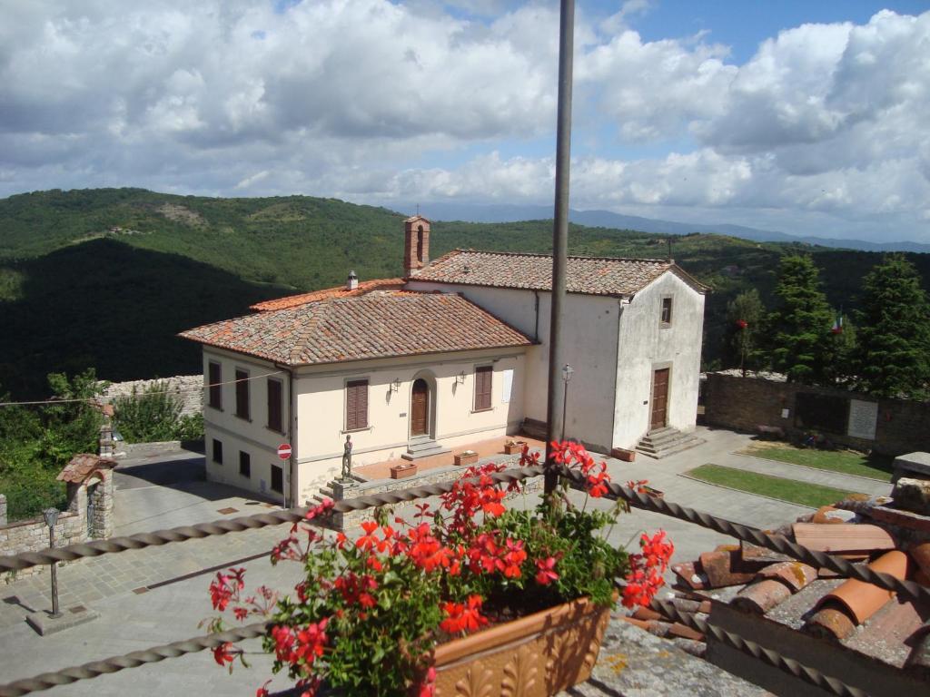 Locanda Antico Borgo Чивителла-ин-Валь-ди-Кьяна Номер фото