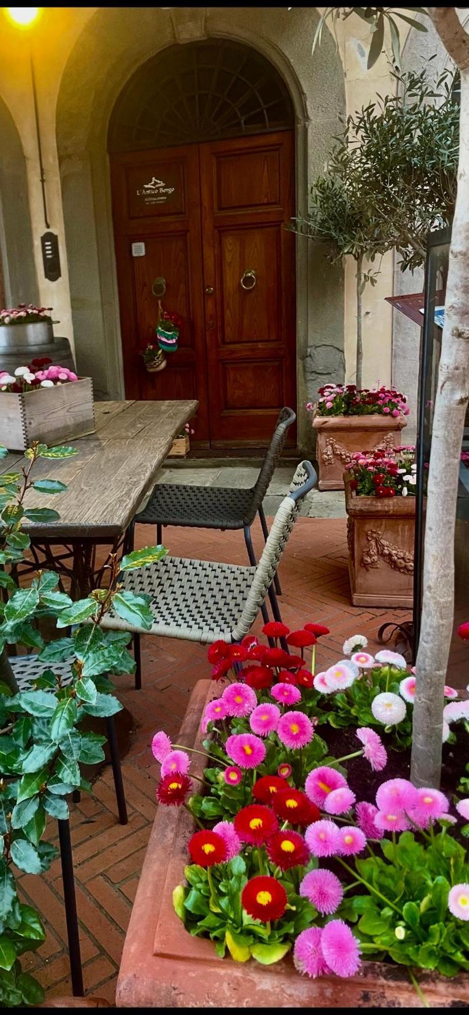 Locanda Antico Borgo Чивителла-ин-Валь-ди-Кьяна Экстерьер фото